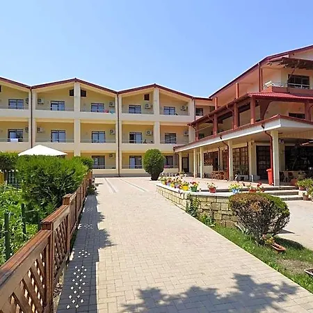 Hotel Ii Poienita